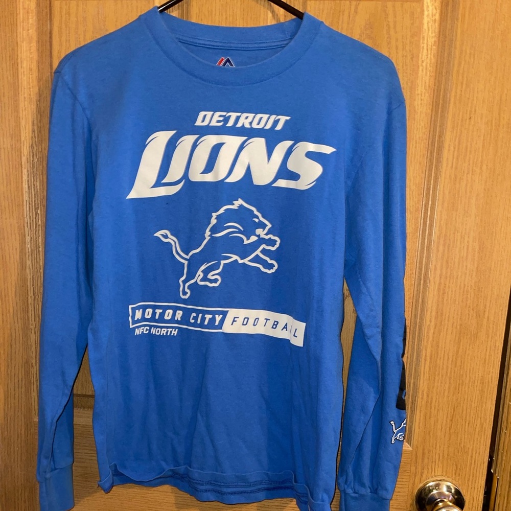 detroit lions longsleeve